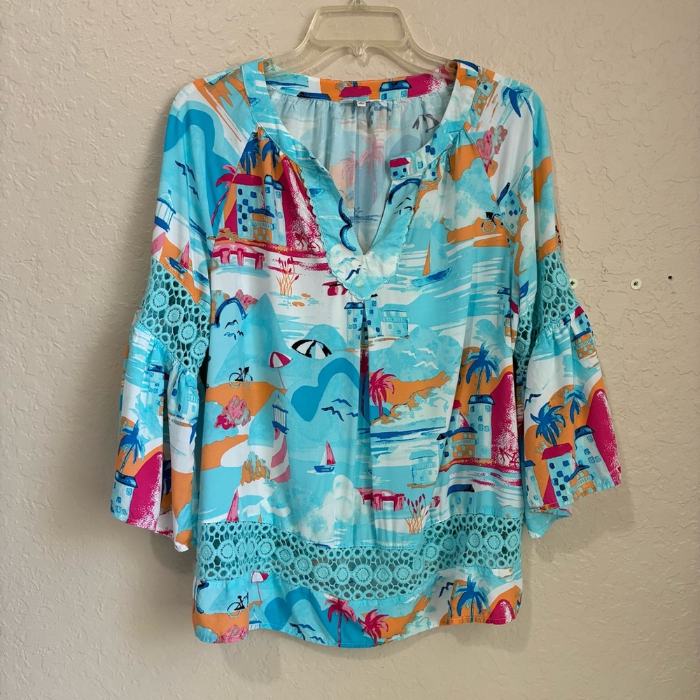 Crown & Ivy Tropical Top Women’s Large Crochet Bell Sleeve Breezy Cruise Resort